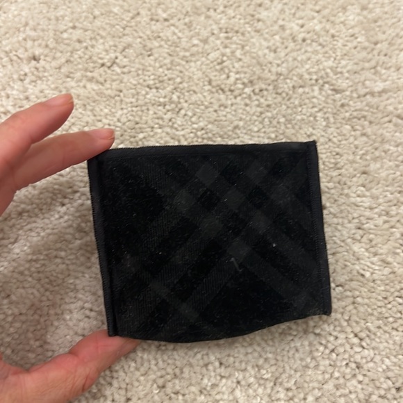 BURBERRY Bundle - 2 Eyeshadow and One Blush, gently used - Picture 9 of 9